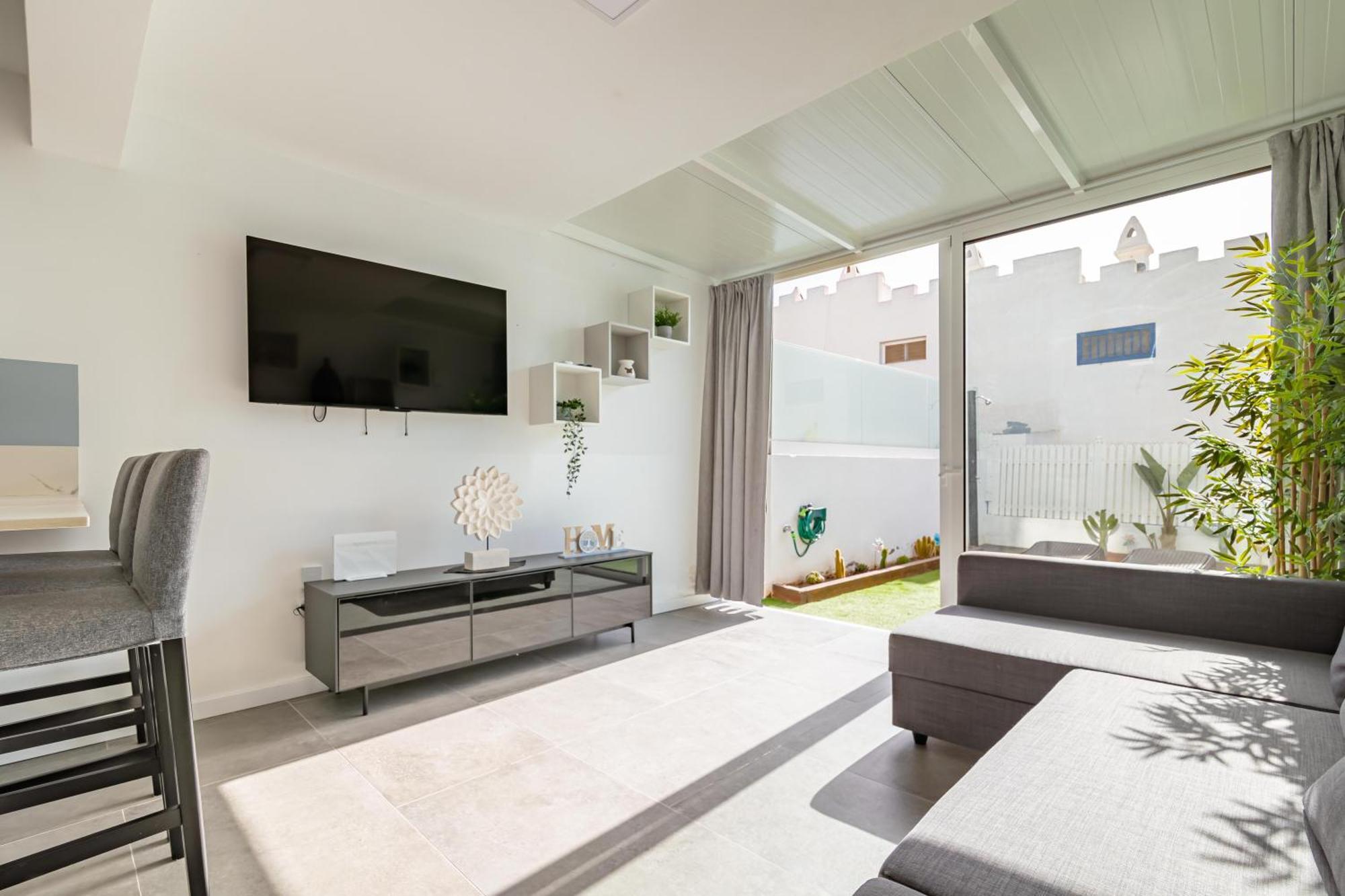Villa Alessandra, Your Private Garden! 마스팔로마스 외부 사진